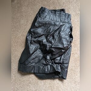 Elizabeth And James Faux Leather Shorts Size 8